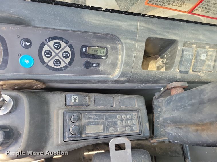 image for item DA7239 2007 Link Belt 210 X2  excavator