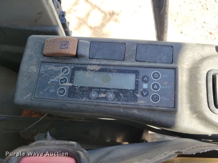 image for item DA7239 2007 Link Belt 210 X2  excavator