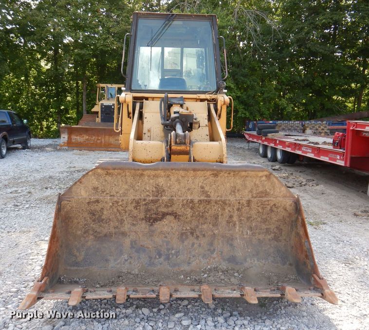 image for item DA7240 1988 Caterpillar 943  track loader