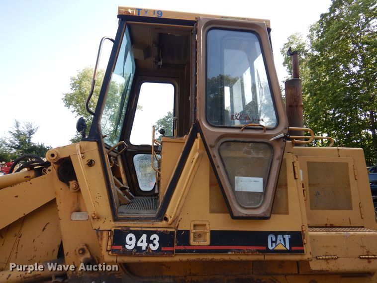 image for item DA7240 1988 Caterpillar 943  track loader