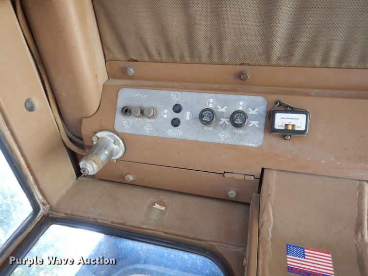 image for item DA7240 1988 Caterpillar 943  track loader