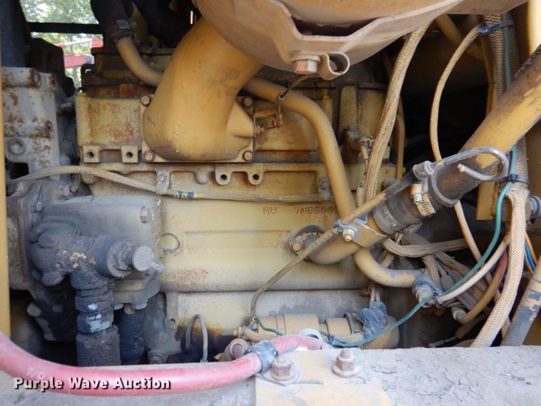 image for item DA7240 1988 Caterpillar 943  track loader