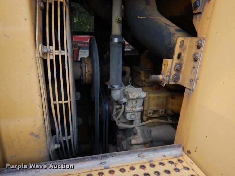 image for item DA7240 1988 Caterpillar 943  track loader