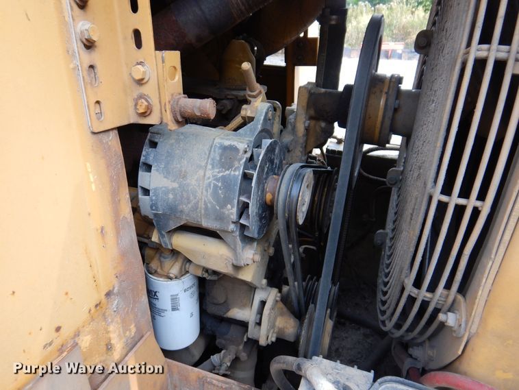 image for item DA7240 1988 Caterpillar 943  track loader