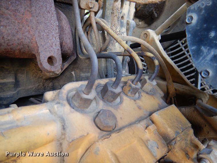 image for item DA7240 1988 Caterpillar 943  track loader