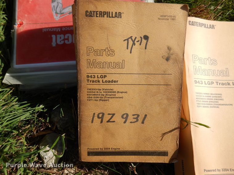 image for item DA7240 1988 Caterpillar 943  track loader