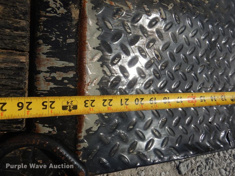 image for item DA7241 2015 B&B Trailers  tilt deck equipment trailer