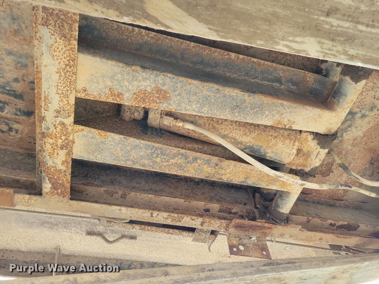 image for item DA7248 Truck Equipment  dump flatbed