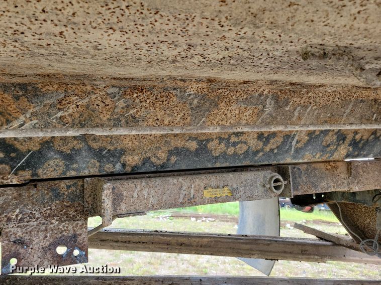 image for item DA7248 Truck Equipment  dump flatbed