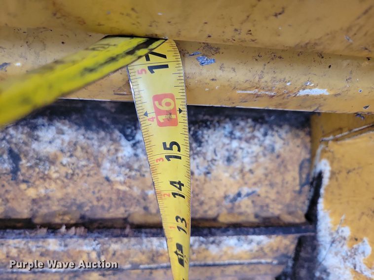 image for item DA7249 2018 Vermeer BC1000XL  wood chipper