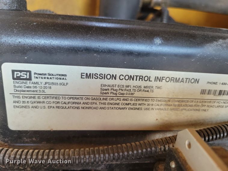 image for item DA7249 2018 Vermeer BC1000XL  wood chipper