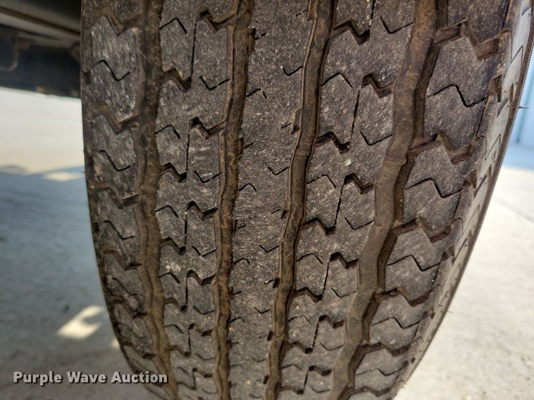 image for item DA7249 2018 Vermeer BC1000XL  wood chipper