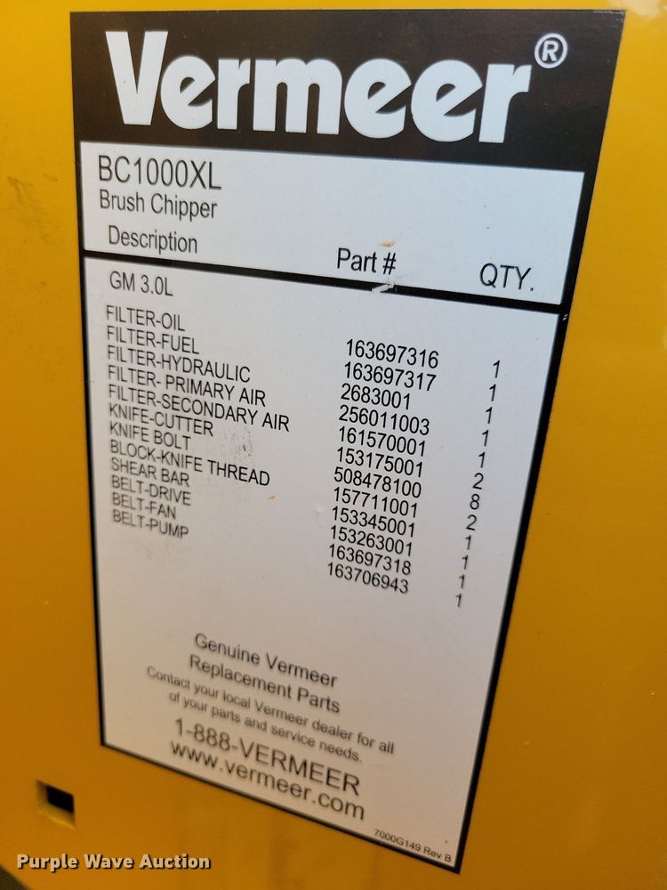 image for item DA7249 2018 Vermeer BC1000XL  wood chipper