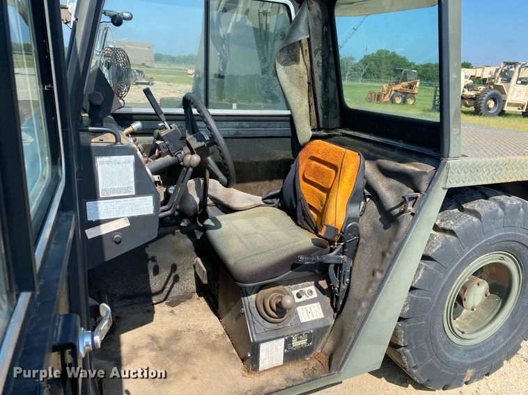 image for item DI7834 1993 Grove AP-308  crane