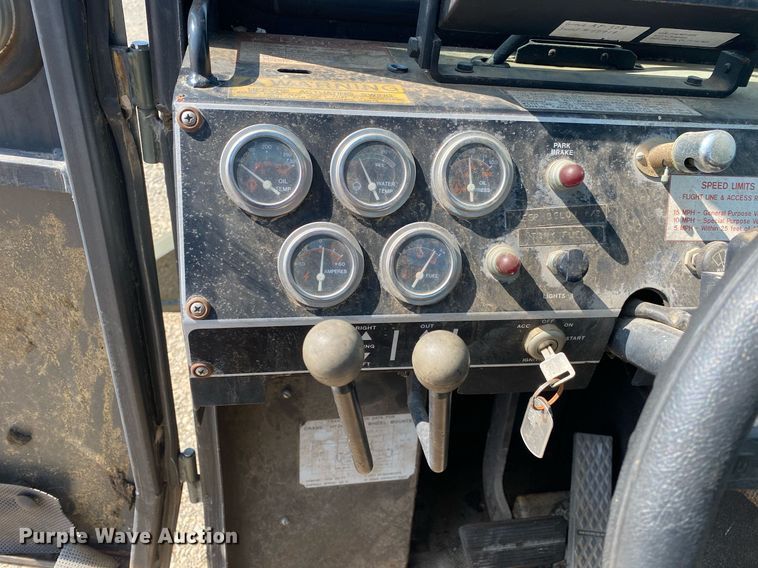 image for item DI7834 1993 Grove AP-308  crane