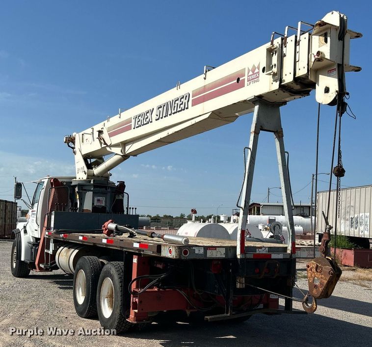 image for item DI7918 2003 Sterling L-Line  crane truck