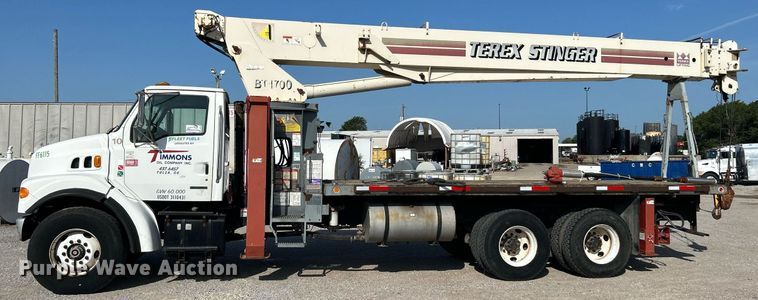 image for item DI7918 2003 Sterling L-Line  crane truck