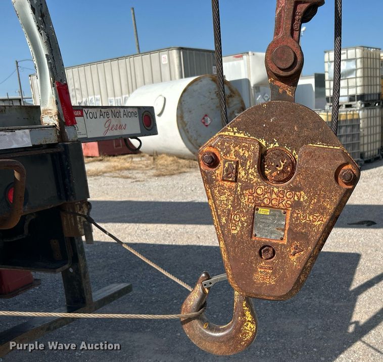 image for item DI7918 2003 Sterling L-Line  crane truck