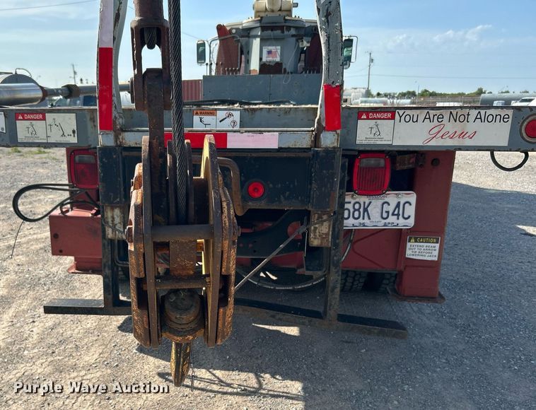 image for item DI7918 2003 Sterling L-Line  crane truck