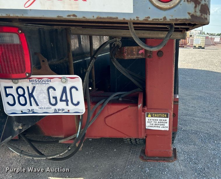 image for item DI7918 2003 Sterling L-Line  crane truck