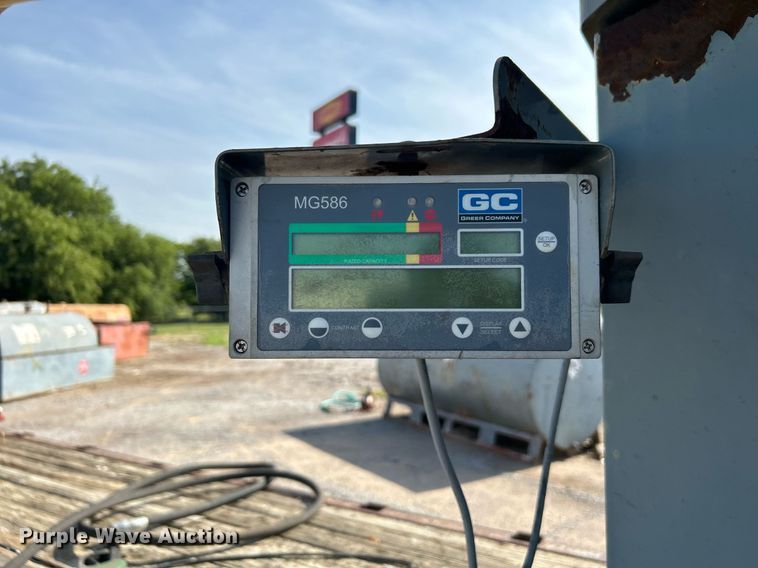 image for item DI7918 2003 Sterling L-Line  crane truck