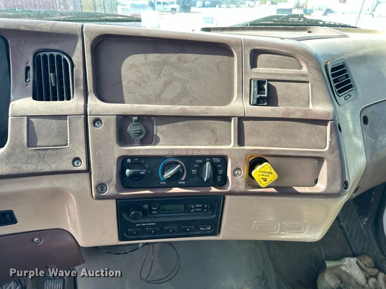 image for item DI7918 2003 Sterling L-Line  crane truck