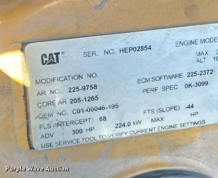 image for item DI7918 2003 Sterling L-Line  crane truck