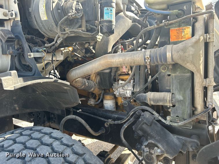 image for item DI7918 2003 Sterling L-Line  crane truck