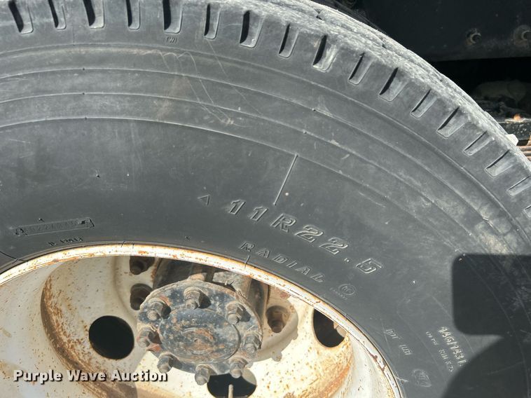 image for item DI7918 2003 Sterling L-Line  crane truck