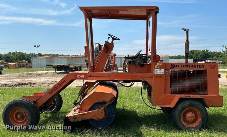 image for item DI7925 1987 Waldon SweepMaster broom