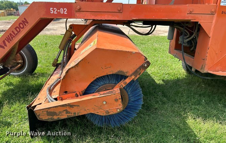 image for item DI7925 1987 Waldon SweepMaster broom