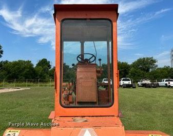 image for item DI7925 1987 Waldon SweepMaster broom