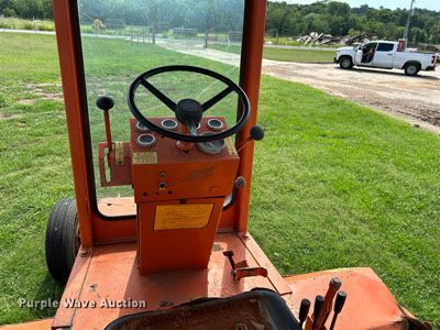 image for item DI7925 1987 Waldon SweepMaster broom