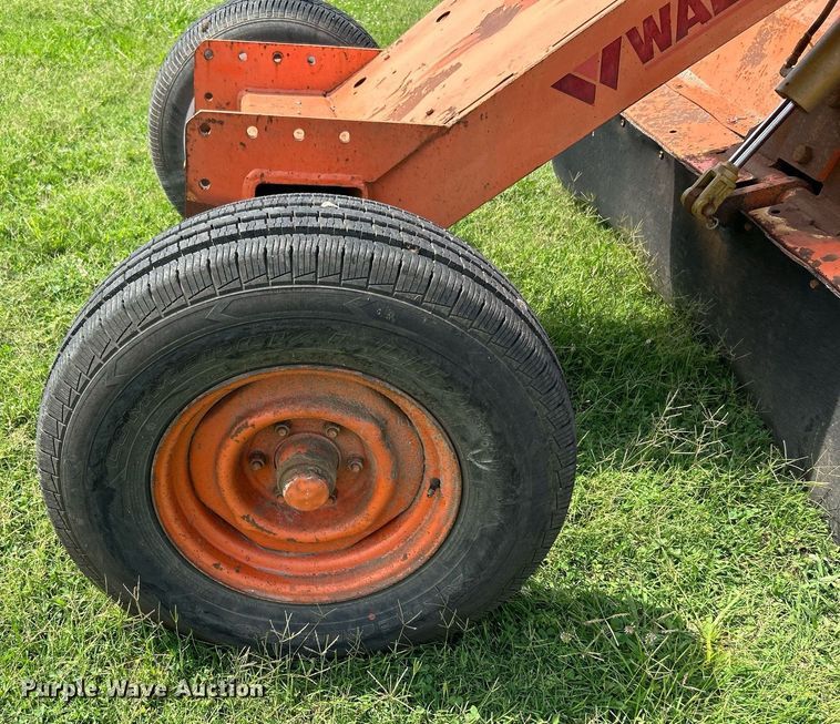 image for item DI7925 1987 Waldon SweepMaster broom