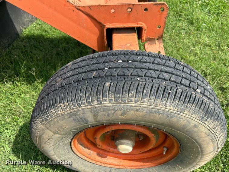 image for item DI7925 1987 Waldon SweepMaster broom