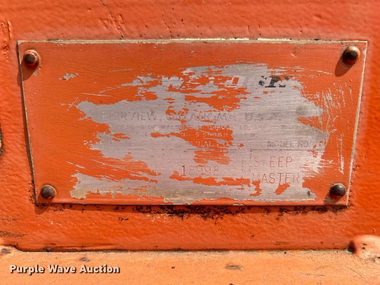 image for item DI7925 1987 Waldon SweepMaster broom