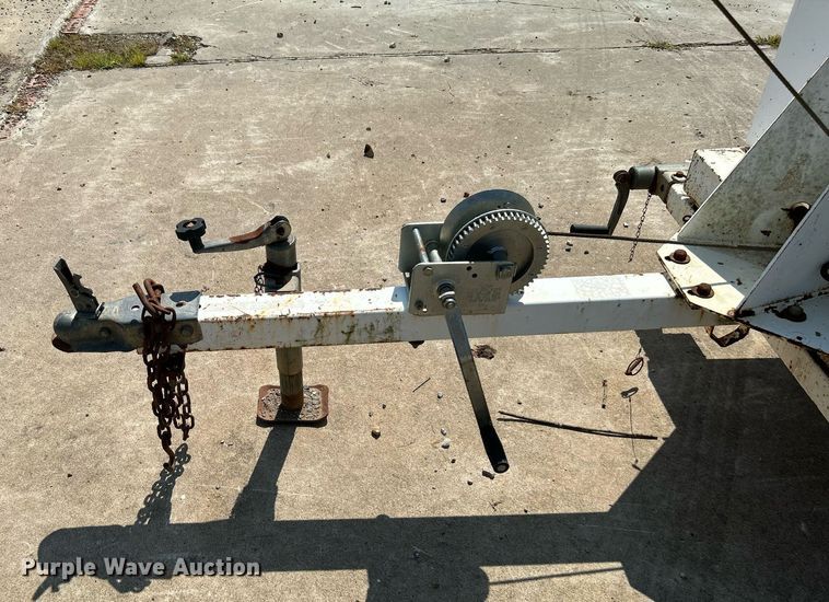 image for item DI7927 Coleman Engineering MH4000RL  light plant