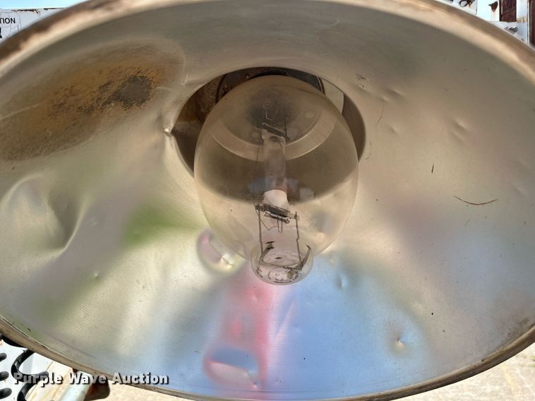 image for item DI7927 Coleman Engineering MH4000RL  light plant