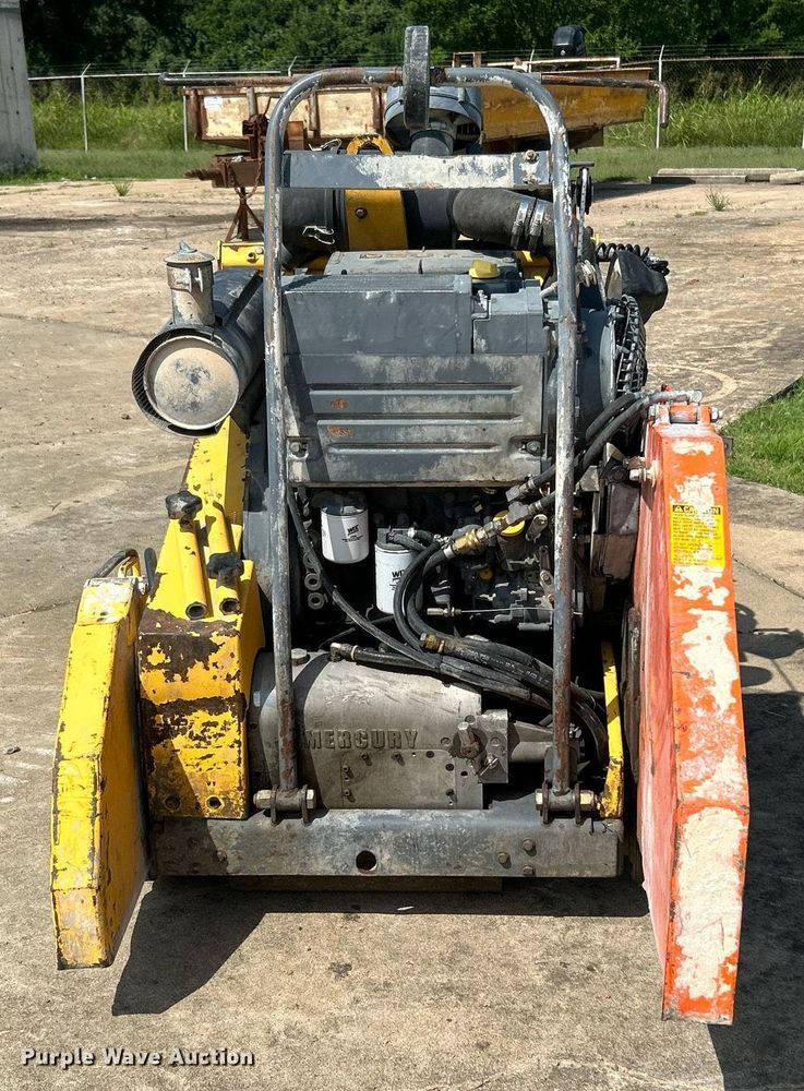 image for item DI7929 Sanders Saw & Blades  concreate saw