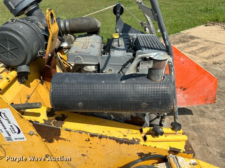 image for item DI7929 Sanders Saw & Blades  concreate saw