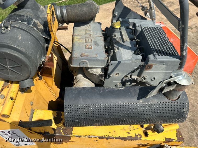 image for item DI7929 Sanders Saw & Blades  concreate saw