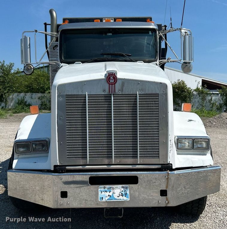image for item DI7940 2009 Kenworth T800  dump truck