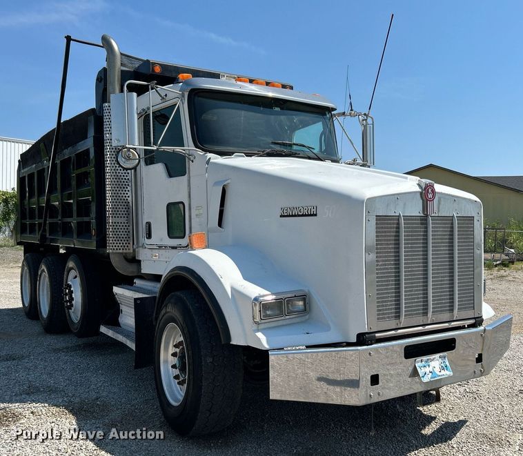 image for item DI7940 2009 Kenworth T800  dump truck