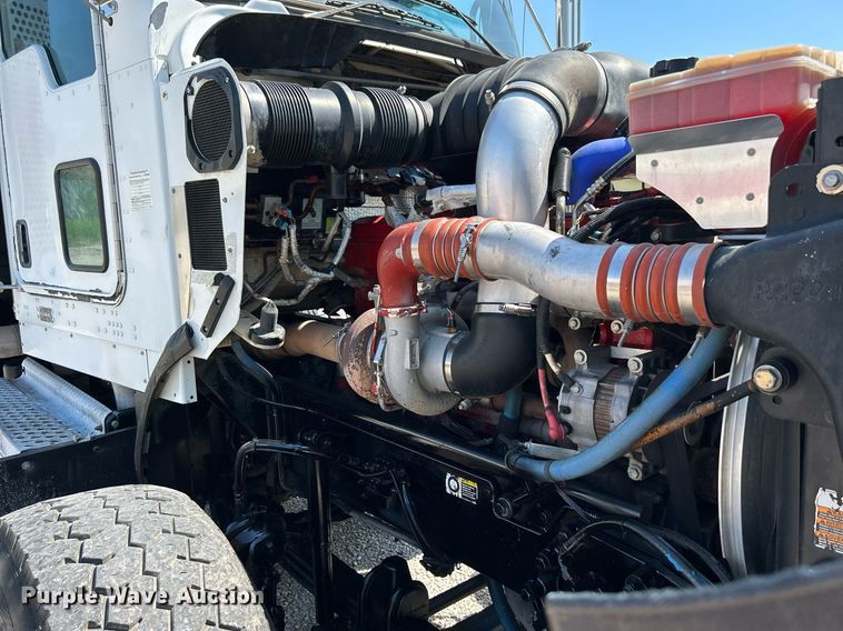 image for item DI7940 2009 Kenworth T800  dump truck