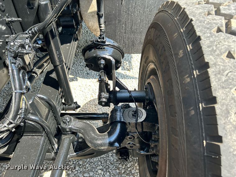 image for item DI7940 2009 Kenworth T800  dump truck