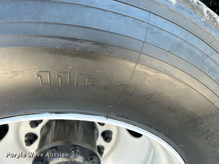 image for item DI7940 2009 Kenworth T800  dump truck