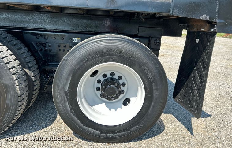 image for item DI7940 2009 Kenworth T800  dump truck