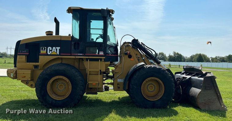 image for item DI7942 2001 Caterpillar 924G  wheel loader