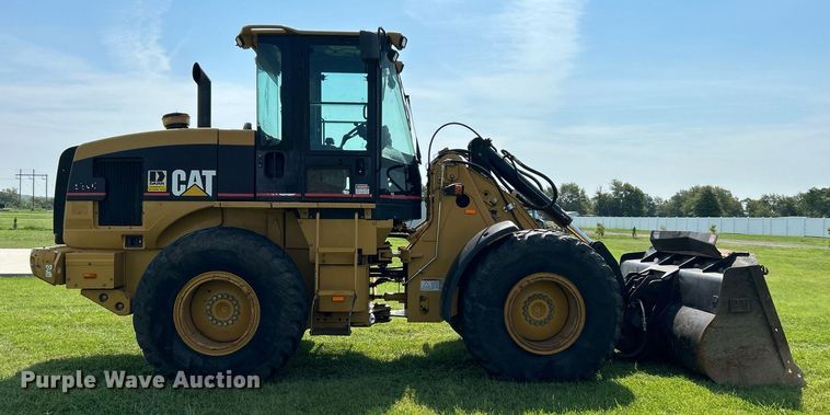 image for item DI7942 2001 Caterpillar 924G  wheel loader