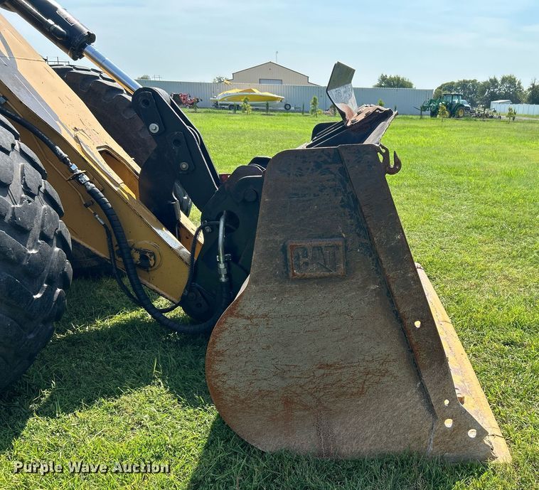 image for item DI7942 2001 Caterpillar 924G  wheel loader
